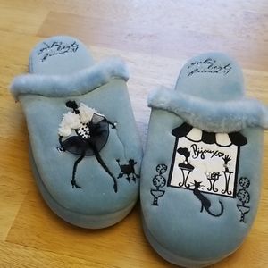 Ladies Slippers
